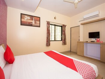 Oyo 12260 Traveler's Inn (اویو ۱۲۲۶۰ تراولرس این) Guestroom