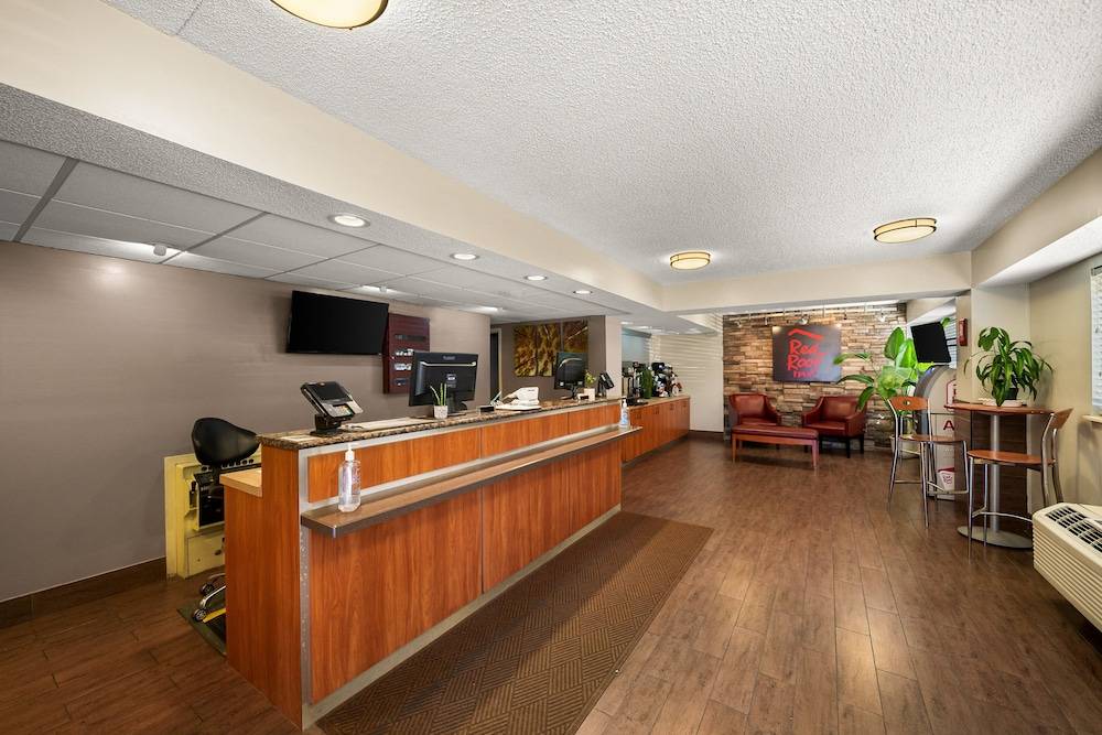 Red Roof Inn Dallas DFW Airport North - photo 2