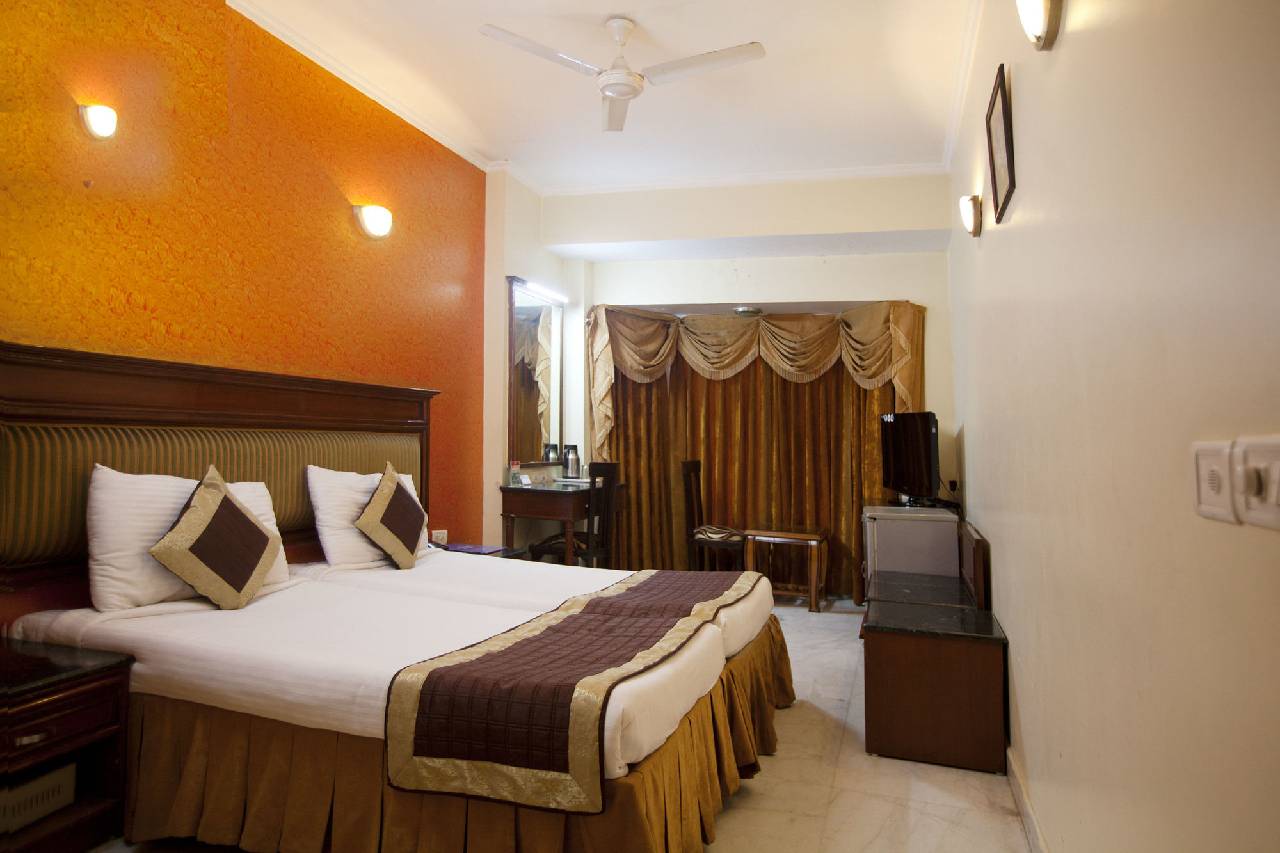 Oyo Rooms Dlf City Park 