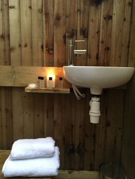 Glampotel Bere Regis Bathroom Sink