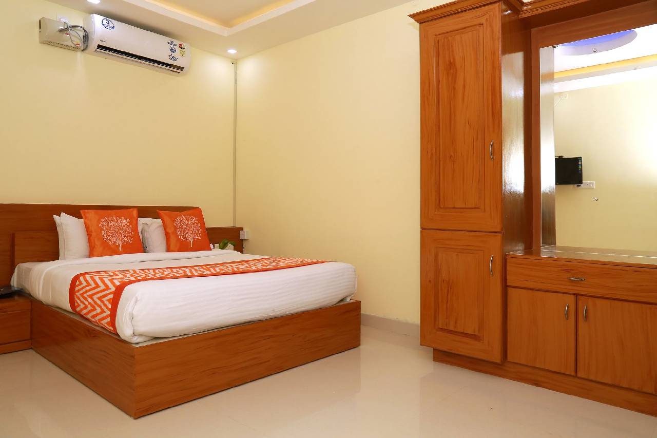 Oyo 9803 Cosy Lake Villa 