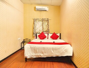 Star Residency Guestroom