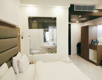 Hotel P.k. Residency 