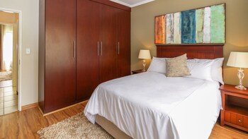 Ruby Homes Sunninghill Guestroom