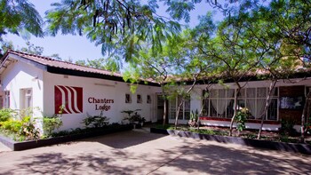 Chanters Lodge Hotel Front