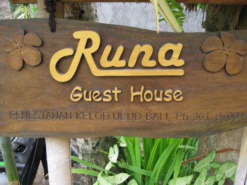 Runa Guesthouse 