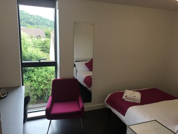 The Jean Muir Student Village ( جین مویر استودنت ویلاج) Guestroom