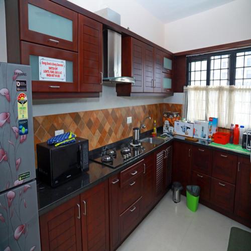 Teresa Plaza Luxury Serviced Apartments 