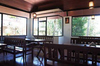 Misty Courtyard Resort Bungalow 