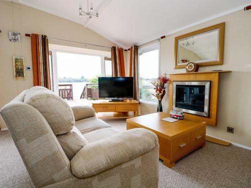 Lakeview Chichester 