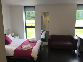 The Jean Muir Student Village ( جین مویر استودنت ویلاج) Guestroom