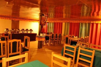 Chakshi Guest House Buffet
