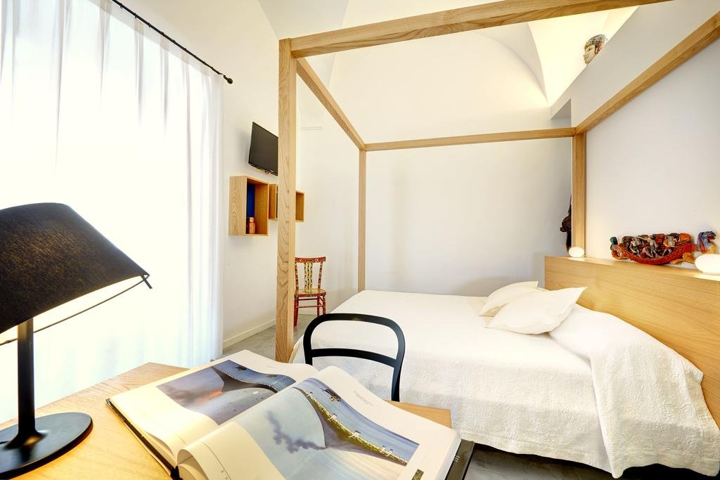 Etna Genus Guest House 