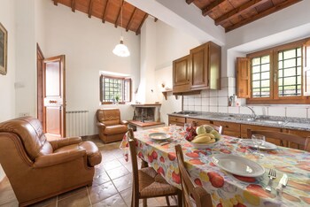 Agriturismo Casa Passerini A Firenze In-Room Dining
