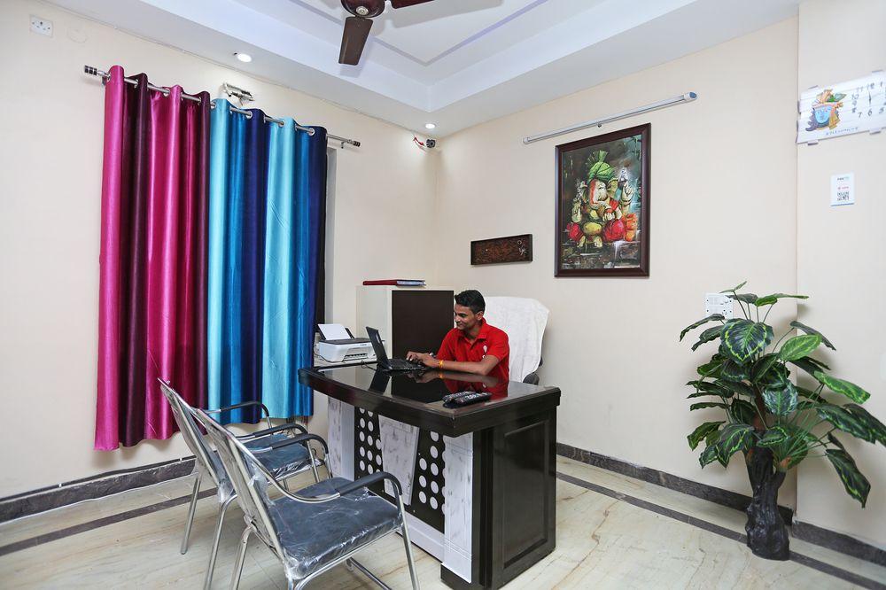 Oyo 9274 Homey Stay Suites 