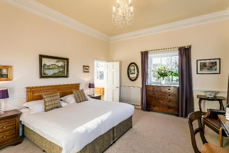 Ednam House Hotel Room