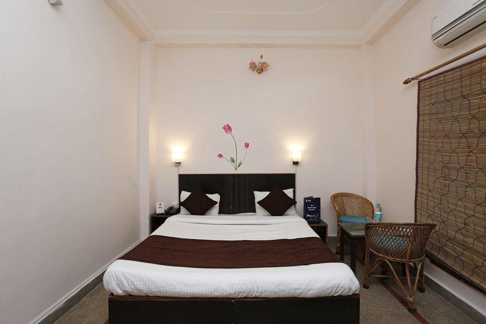 Oyo 8988 Radha Krishna Guest House 
