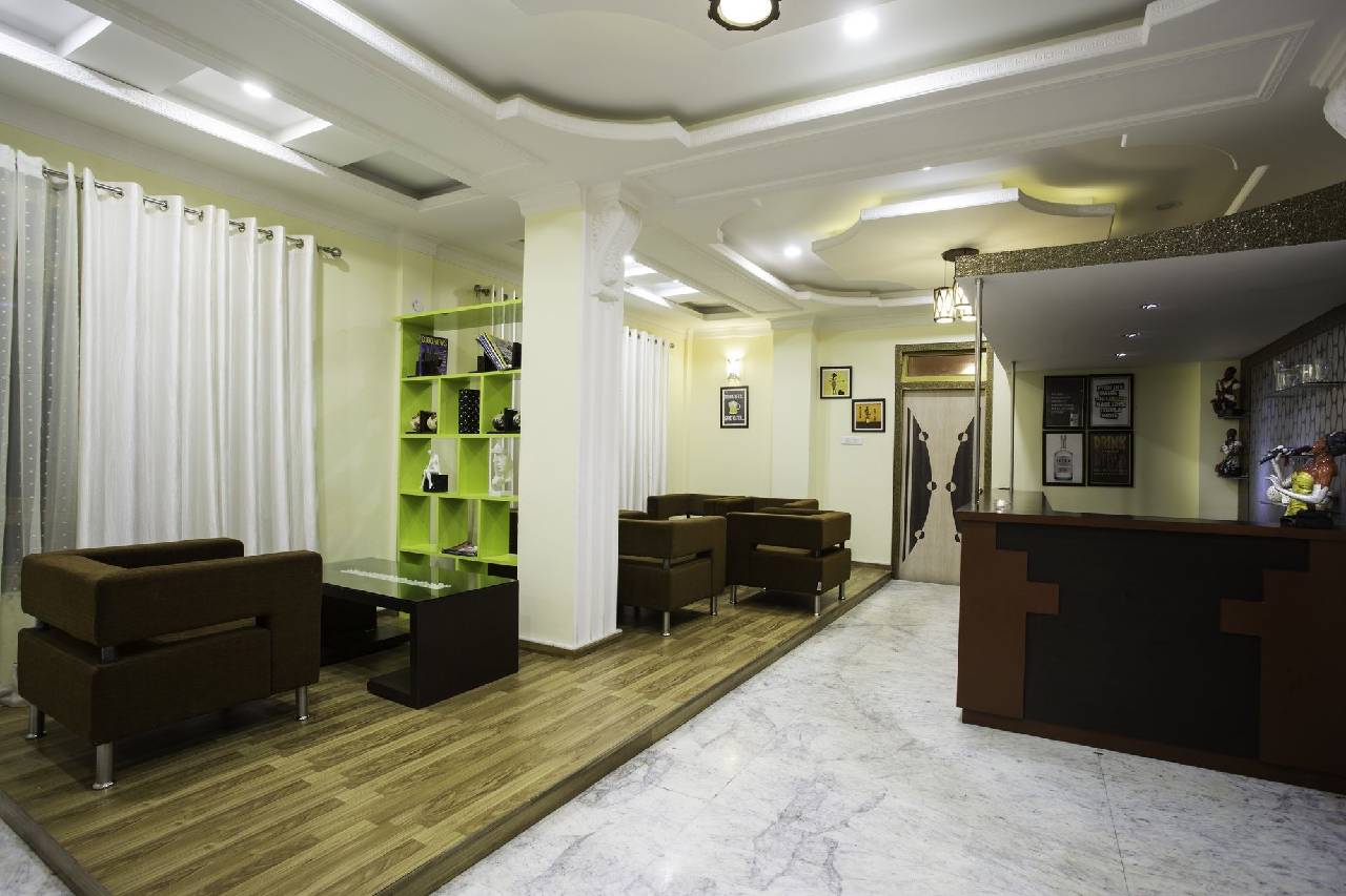 Golden Star Continental & Spa 