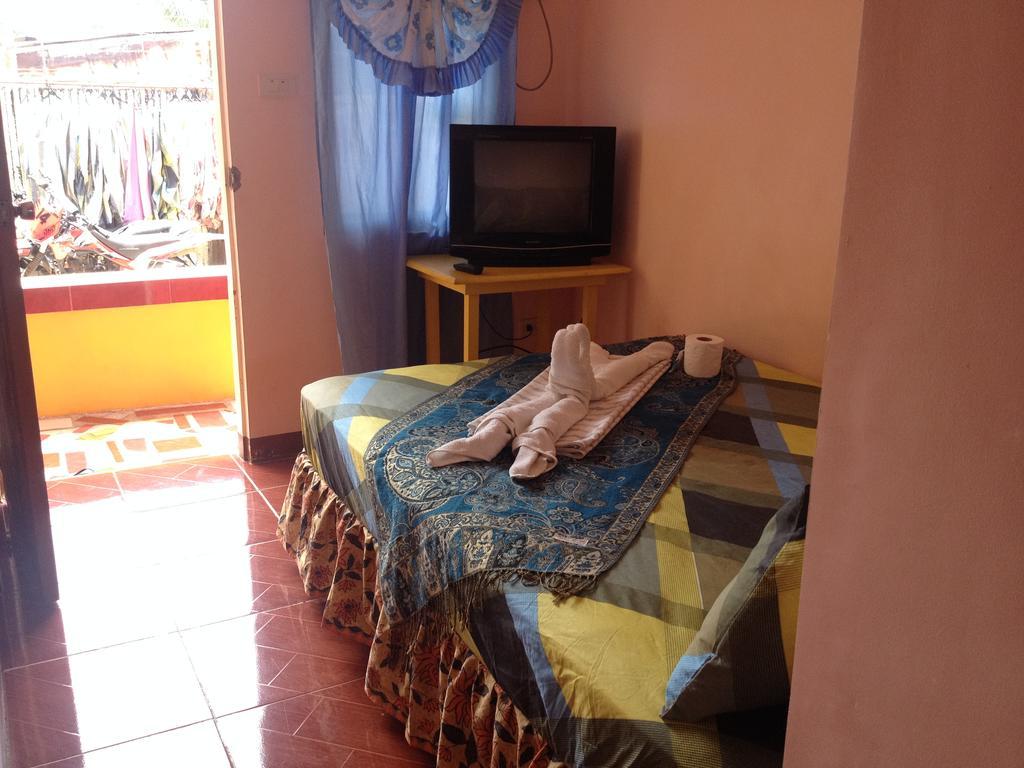Lagrosa Backpackers 