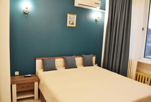 The Central Blue Apartment 