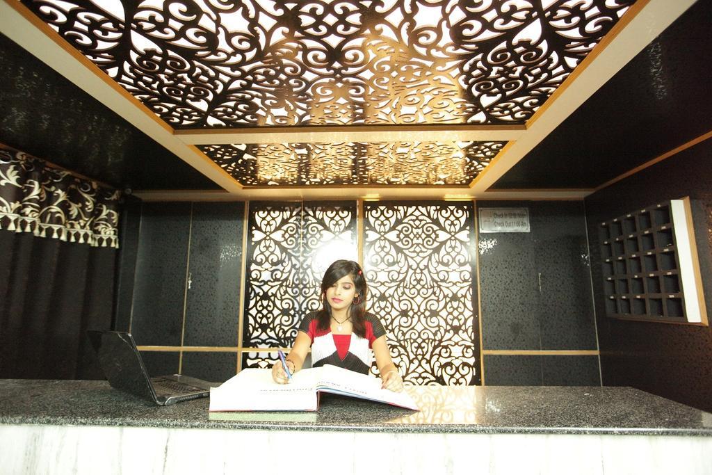 Hotel Akash Continental 