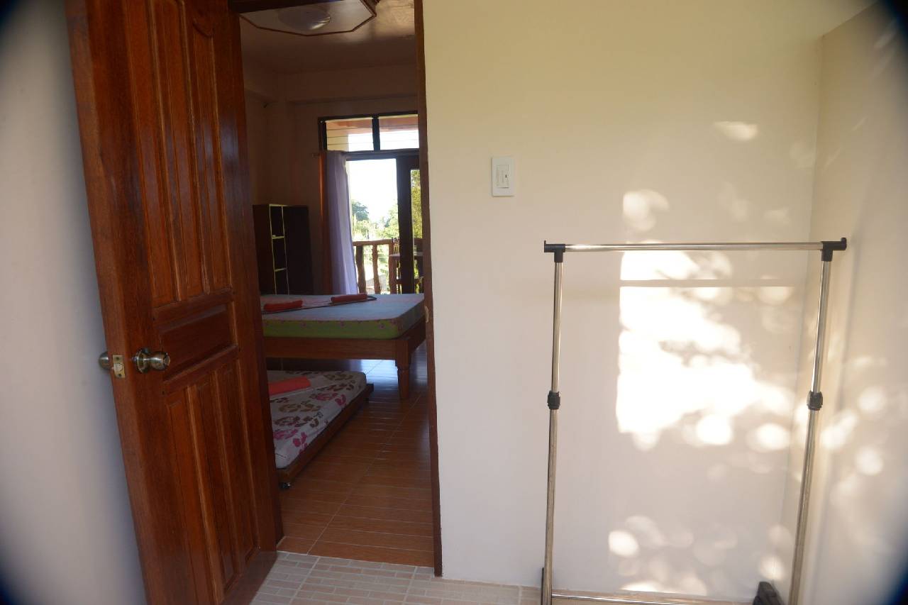 Jurias Pension 