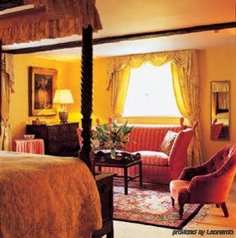 Ockenden Manor Hotel & Spa 