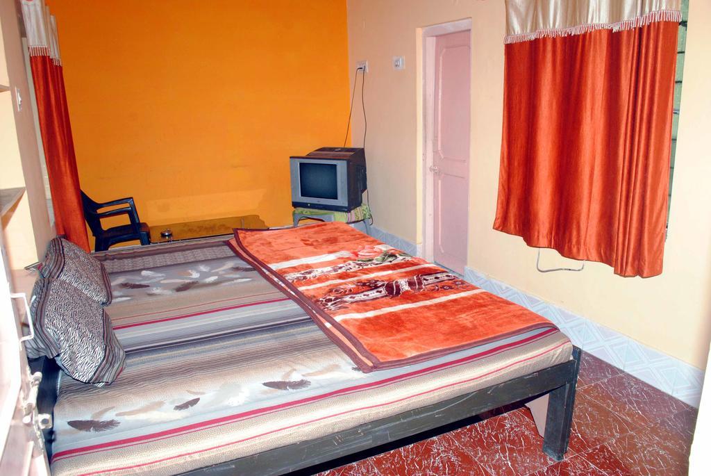 Hotel Hilltop Pushkar 