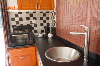 Mose Street Apartments 