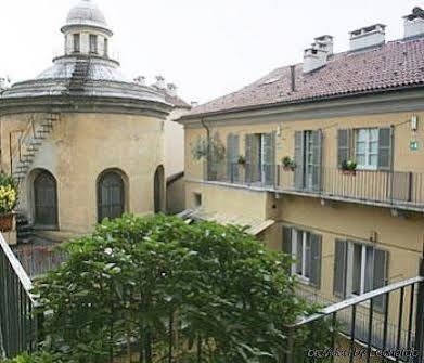 Le Petit Hotel 