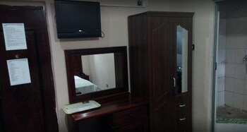 Richland Lodges Kalomo Guestroom