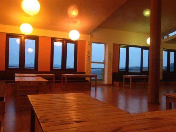 Kasar Rainbow Yoga Retreat 