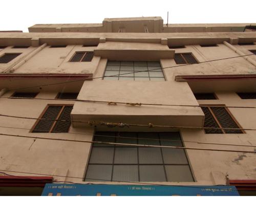 Deluxe Stay Near Isbt 