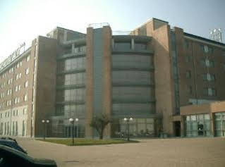 Record Hotel 
