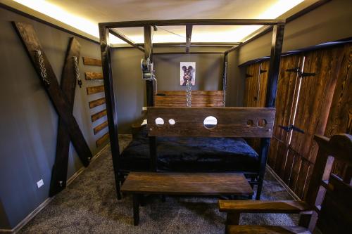 4 Rooms 