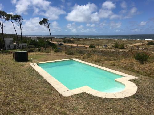 Casa Con Piscina Frente Al Mar 
