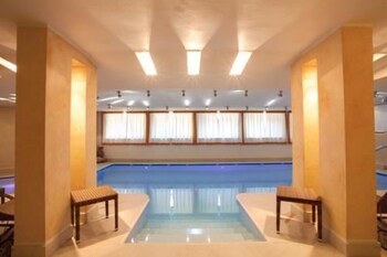 Hotel Splendid (هتل اسپلندید) Indoor Pool