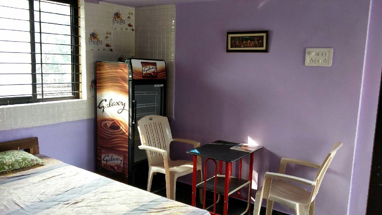 Om Ganesh Guest House 