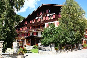 Hotel Castor Featured Image