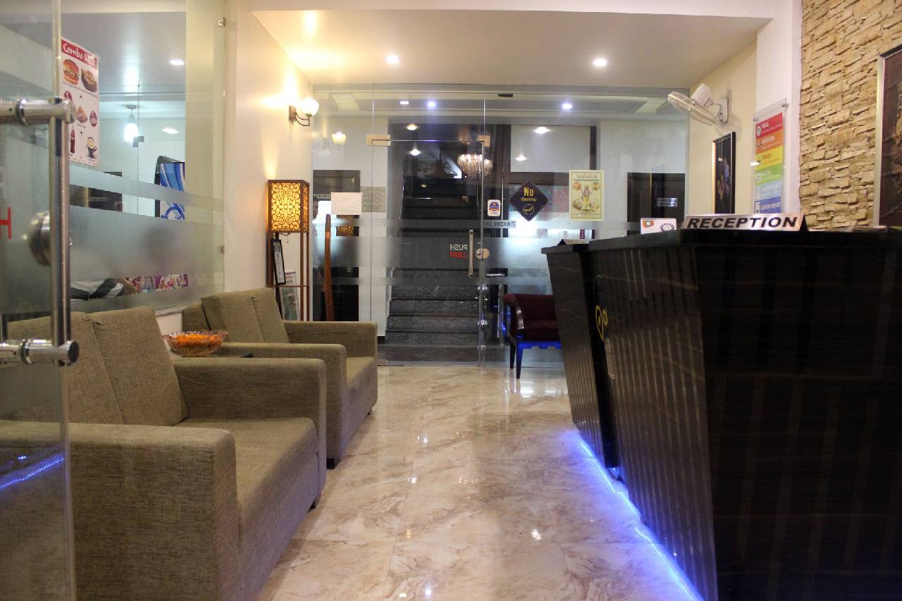 Oyo Premium Mukti Dham Rishikesh 