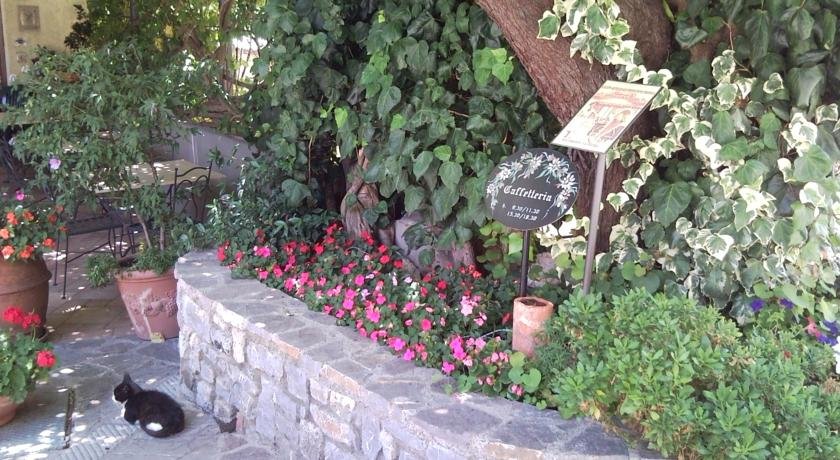 Albergo Ristorante La Pietra 