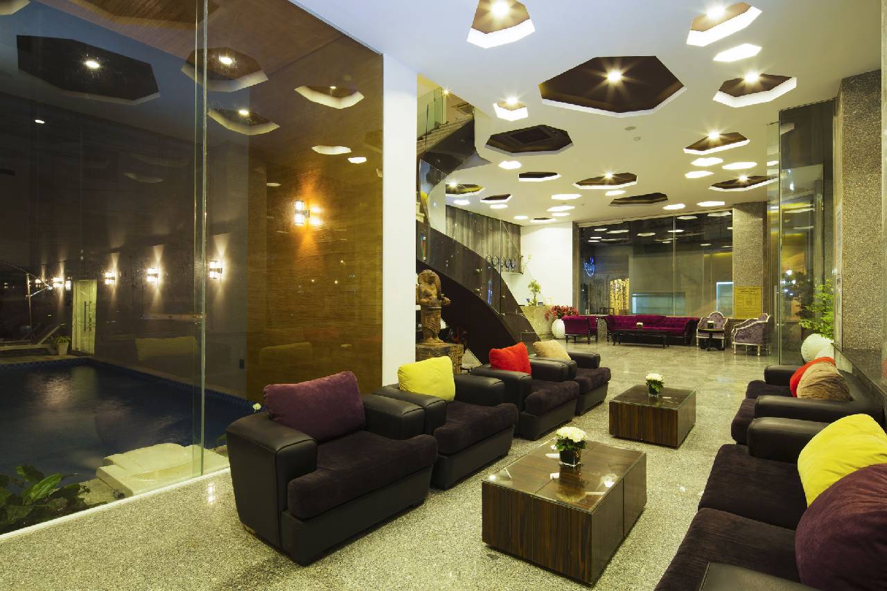 Starlet Hotel 