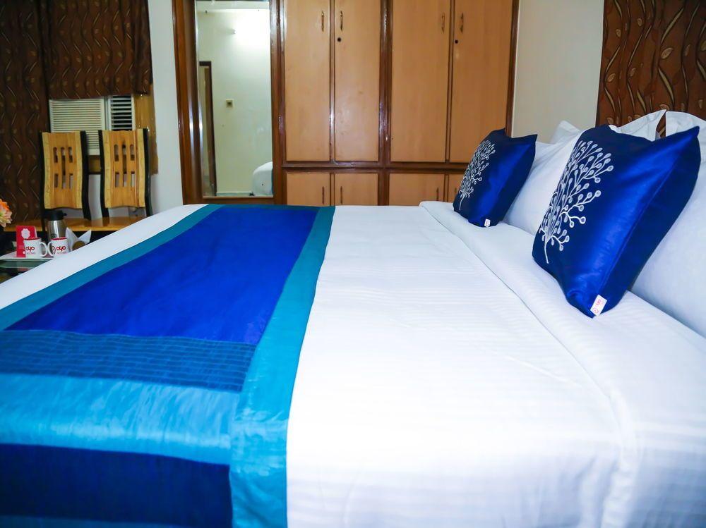 Oyo 7141 Ss Guest House 