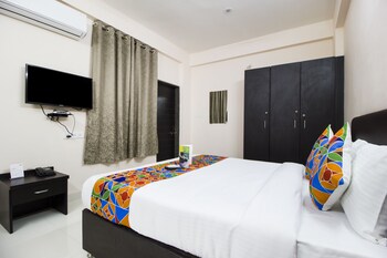 Fabhotel Grand Valley Rajiv Gandhi Circle Guestroom