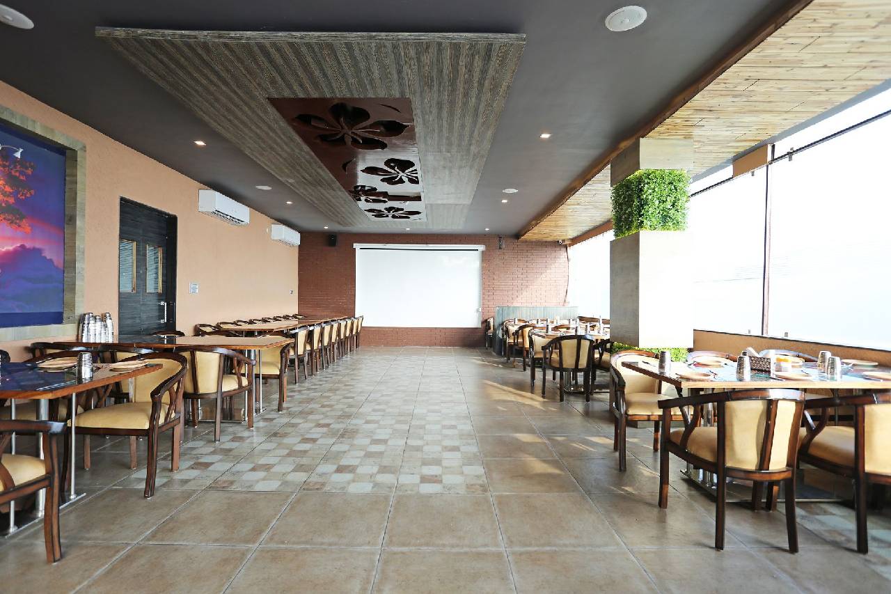 Oyo 11324 Hotel The Bentree 