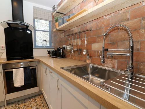 Buxton Lodge Ulverston 