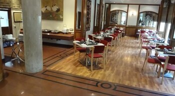 Regent Hotel Andheri Dining