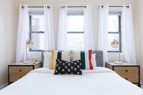 Sophisticated Financial District Suites By Sonder 