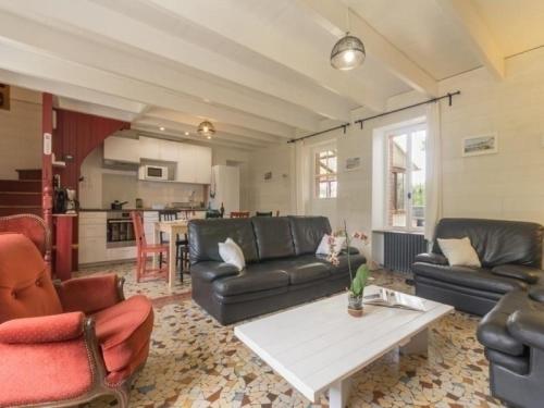 House Ti Line (هاوس تی لین) 