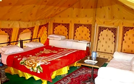 Hotel Qutub Villa 